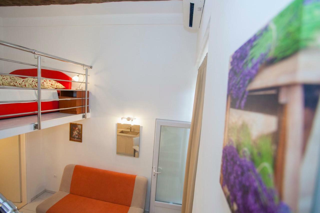 Apartments Vlado Podgora Ngoại thất bức ảnh