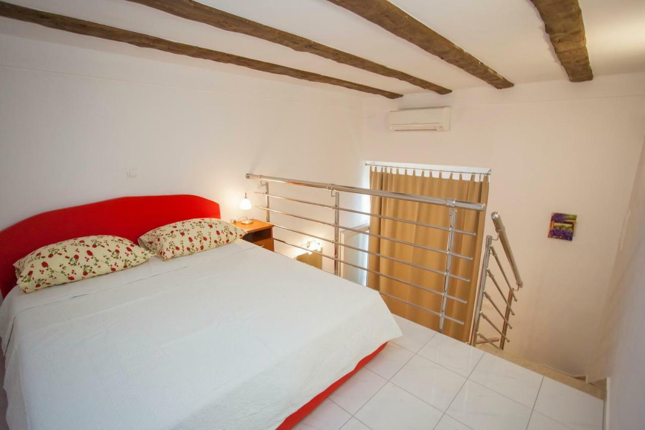 Apartments Vlado Podgora Ngoại thất bức ảnh