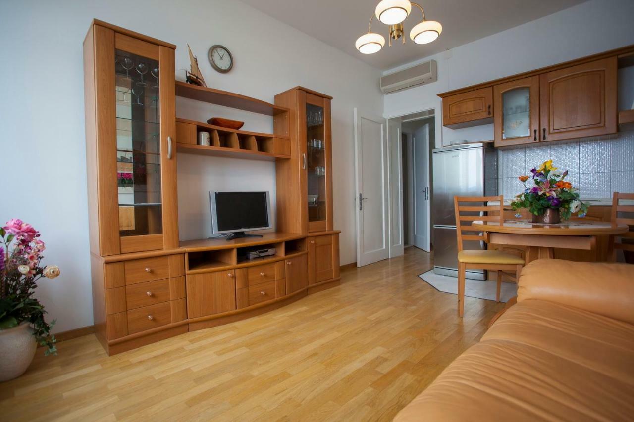 Apartments Vlado Podgora Ngoại thất bức ảnh