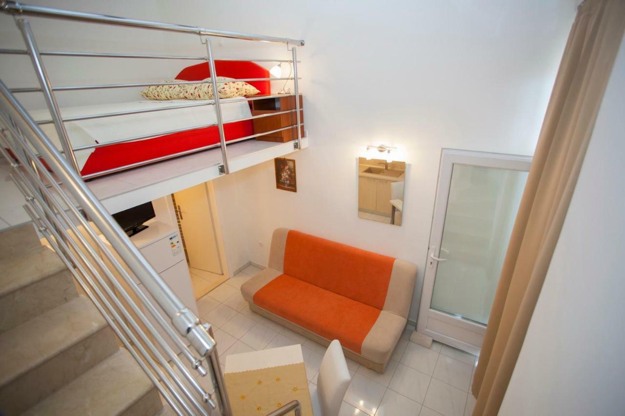 Apartments Vlado Podgora Ngoại thất bức ảnh